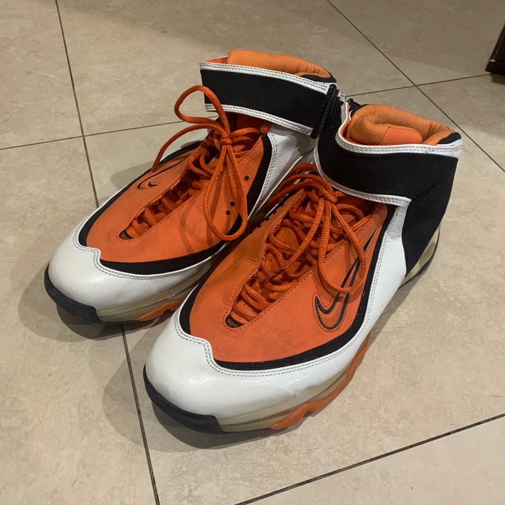 NIKE AIRMAX 360
